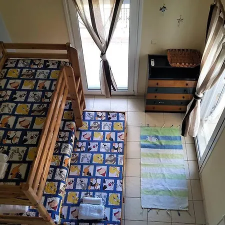 Nicol Néos Marmarás